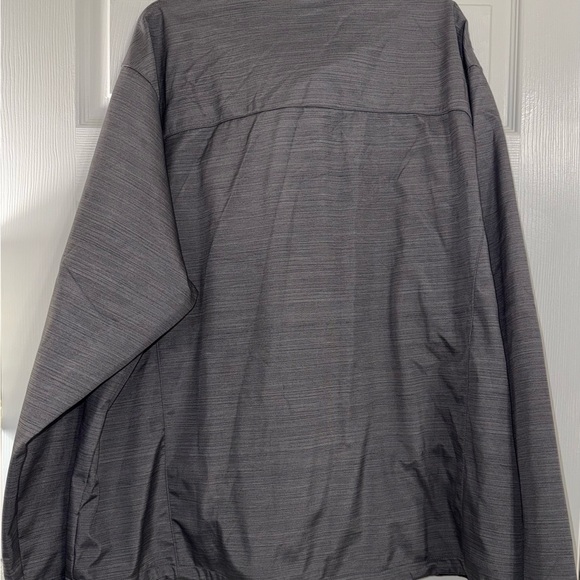 Free Tech Men's Performance Jacket - Gray - Picture 2 of 5